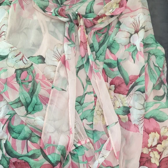 White House Black Market Sheer Floral Blouse - Pink and Green - Picture 4 of 8